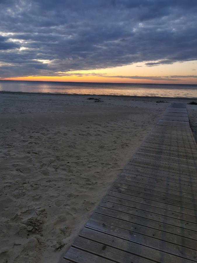 Apartment Near The Seaside Jūrkalne Екстериор снимка